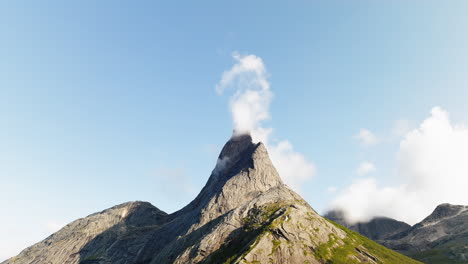 Distinctlive-Stetinden-peak-against-blue-sky-with-thin-cloud,-Nordland
