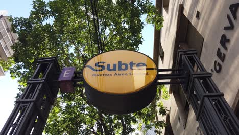 Subway-of-Buenos-Aires-Entrance-Sign,-Underground-Metro-Yellow-at-Argentine-City