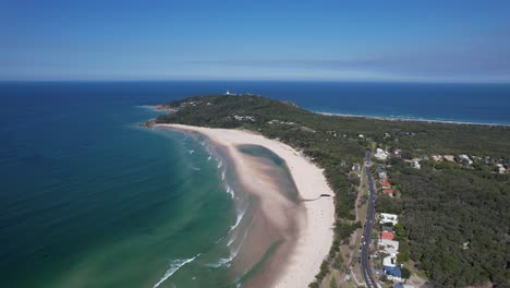 Aerial-View-Of-Main-Beach-And-Byron-Beach-Flying-Towards-The-Pass