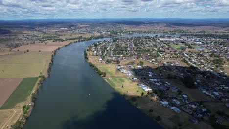 Aerial-View-Of-Clarence-River-During-Boat-Racing-Event-In-Grafton,-New-South-Wales,-Australia