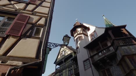 Low-angle-wide-shot-of-the-Pfister-House-in-Colmar,-a-half-timbered-medieval-town-in-France