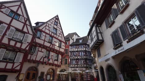 Scenic-cityscape-view-of-the-colorful-Colmar-village,-timbered-buildings,-static-shot-old-town-architecture