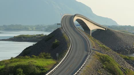 Traffic-on-Atlantic-Ocean-Road-or-the-Atlantic-Road-(Atlanterhavsveien)-was-awarded-the-title-as-(Norwegian-Construction-of-the-Century).