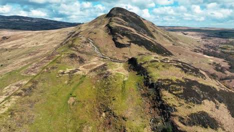 Aerial-Pullback-of-Scottish-Conic-Hill,-Near-Loch-Lomond-in-The-Scottish-Highlands