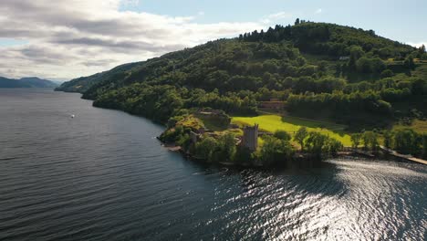 Loch-Ness-Lore:-Aerial-Vistas-of-Urquhart-Castle,-Inverness,-Scotland,-United-Kingdom