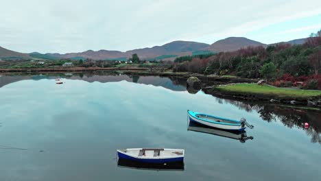 Landscape-Sneem-Ring-Of-Kerry-on-The-Wild-Atlantic-way-autumn-colours-in-peaceful-setting