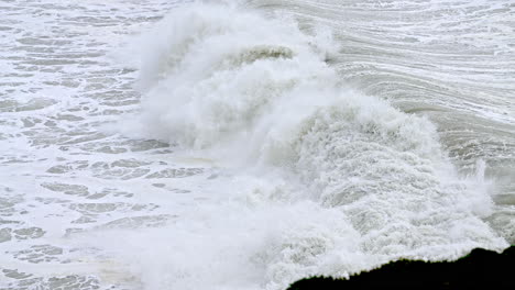 Foamy-white-waves-crashing-in-sea