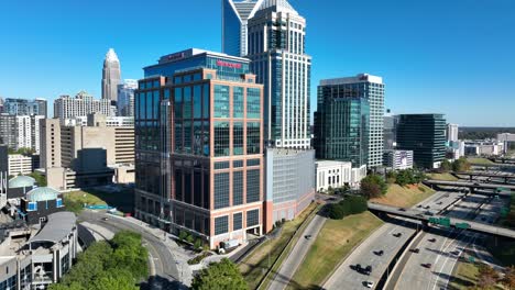 Downtown-Charlotte-with-Honeywell-skyscraper-and-Bank-of-America-Stadium