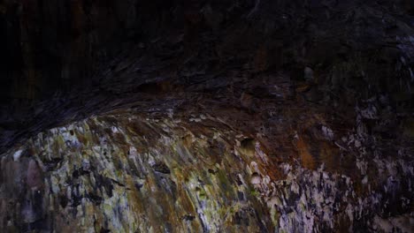 Zoom-in-of-a-wall-of-lava-inside-the-volcanic-cone-of-Algar-do-Carvao