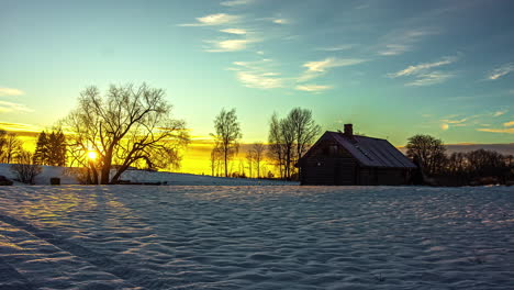Rural-home-in-winter-season-with-changing-weather-through-the-day,-time-lapse