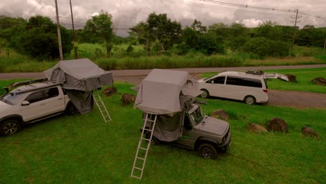 Camping-in-Camper-Vehicles-In-The-Beautiful-Nature-Of-Costa-Rica