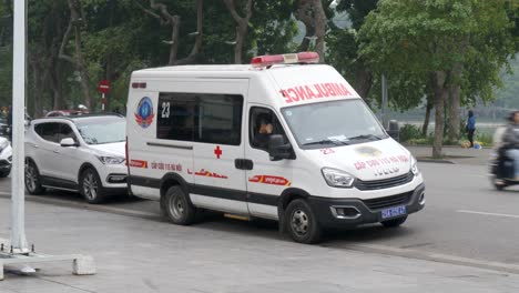 Ambulance-sits-parked-on-side-of-highway