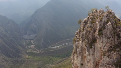 Stunning,-rugged-landscape-of-the-mountains-near-Monterrey,-Mexico