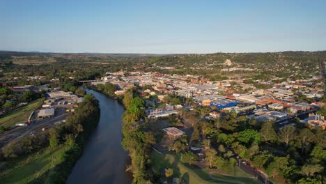 Aerial-View-Of-Lismore-City-On-Flooplain-Of-Wilsons-River-In-New-South-Wales,-Australia