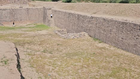 Sitio-Del-Patrimonio-Arqueológico-De-Dholavira,-Un-Ejemplo-Excepcional-Del-Antiguo-Patrimonio-Indio