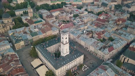Aerial-drone-video-of-european-city-Lviv,-Ukraine.-Rynok-Square,-Central-Town-Hall,-Dominican-Church