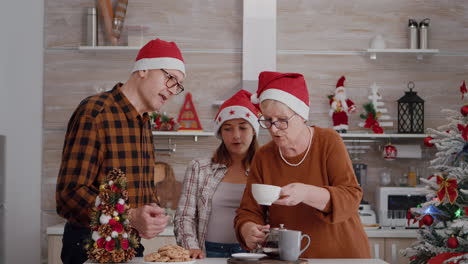 Family-with-santa-hat-speding-christmas-holiday-together-enjoying-christmastime