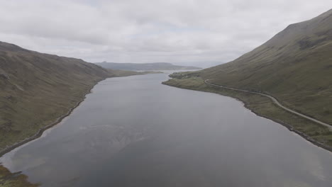 Loch-Sligachan-aerial-pull-back-shot-revealing-river-and-marsh