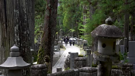 Okunoin-forest-cemetery,-sacred-area-with-the-mausoleum-of-Kobo-Daishi,-Wakayama