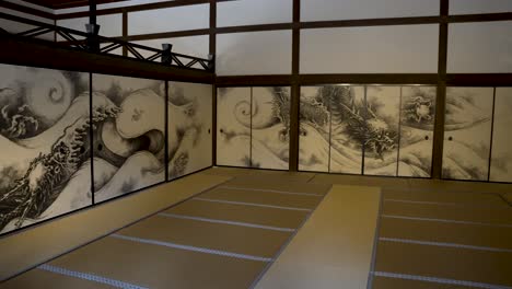 Intricate-Paintings-Of-Dragons-On-Sliding-At-The-Hojo-At-Ryoanji-Temple