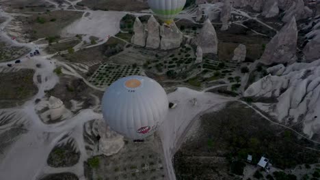Aerial-view-turkey-in-Cappadocia-hot-air-balloon-Close-up-of-balloon-where-the-balloon-is-flying