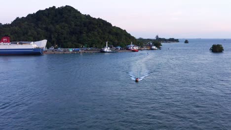 Marine-Vessels-At-Industrial-Port-Of-Balikpapan-In-East-Kalimantan,-Indonesia