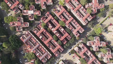Above-the-rooftops,-aerial-exploration-of-southern-Mexico-City,-Coyoacan