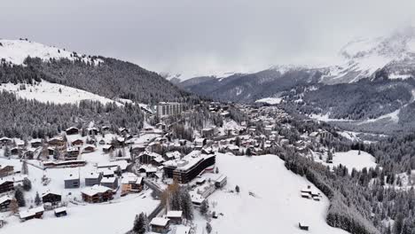 Arosa,-Ein-Berühmter-Touristenort-In-Der-Schweiz
