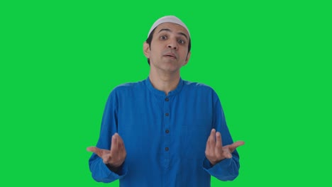 Hombre-Musulmán-Confundido-Haciendo-Qué-Pregunta-Pantalla-Verde