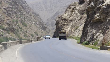 Kabul-Jalalabad-Passage-Durch-Mahipar