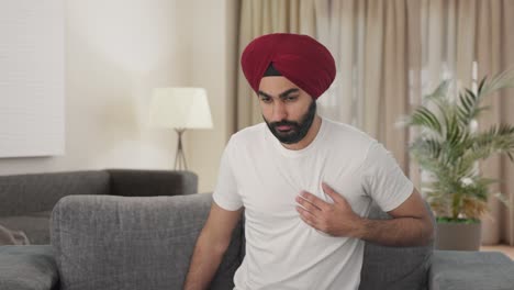 Sikh-Indian-man-having-a-Heart-attack
