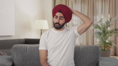 Confused-Sikh-Indian-man-thinking