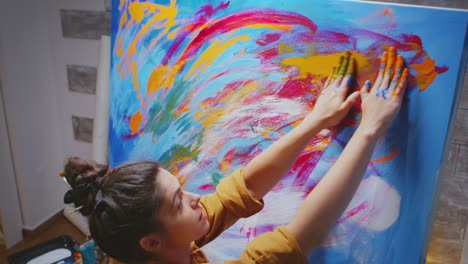 Abstract-painting-with-fingers