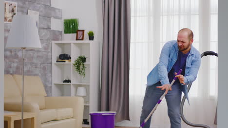 Guy-dancing-and-cleaning