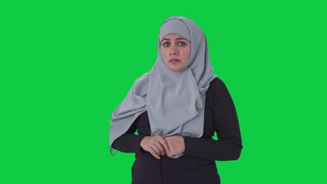 Verängstigte-Und-ängstliche-Muslimische-Frau,-Grüner-Bildschirm
