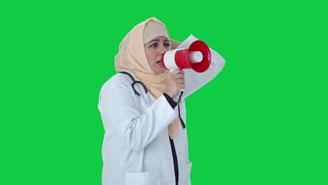 Wütender-Muslimischer-Arzt-Protestiert-Für-Rechte,-Grüner-Bildschirm