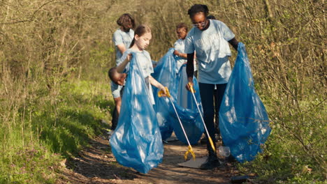Group-of-volunteers-working-to-clean-the-forest-from-garbage