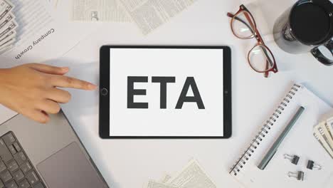 Eta-Wird-Auf-Einem-Tablet-Bildschirm-Angezeigt