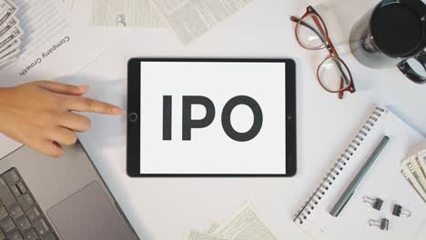 IPO-Anzeige-Auf-Einem-Tablet-Bildschirm