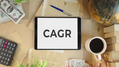 CAGR-Wird-Auf-Dem-Bildschirm-Eines-Finanz-Tablets-Angezeigt