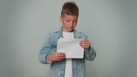 Boy-opens-envelope-letter-reads-it-feel-happy,-career-growth-advance-promotion,-bank-loan-approve