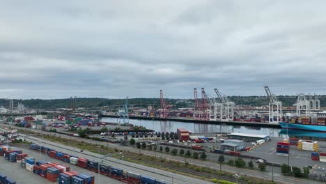 Establishing-aerial-view-of-the-Port-of-Seattle