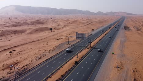 Long-Stretch-of-Highway-through-desert-in-Dubai