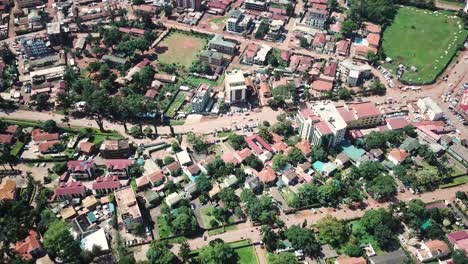 Aerial-view-of-Bugolobi-suburb-in-Kampala,-the-capital-city-of-Uganda