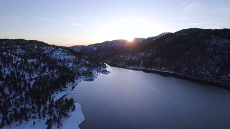 Winter-Sunset-at-Big-Bear-Lake-California-in-4k