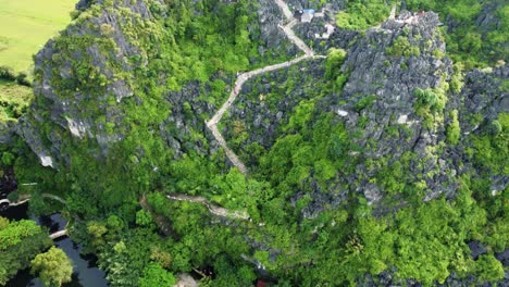 Sharp-Edges-of-Hang-Mua-Mountain-and-a-Staircase-to-the-Top,-Ninh-Binh,-Vietnam