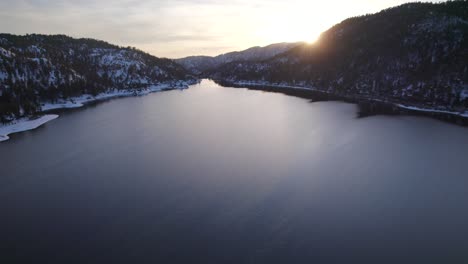 Winter-Sunset-over-Big-Bear-Lake-in-Southern-California-after-recent-snow-storm