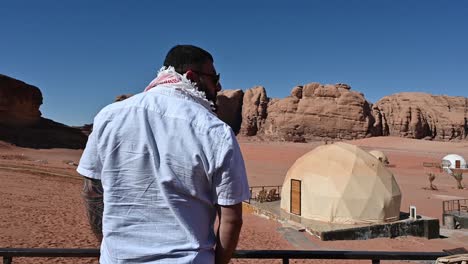 Campamento-De-Burbujas-En-El-Desierto-De-Wadi-Rum-De-Jordania