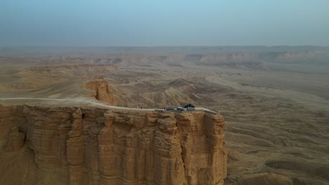 Drone-shot-Edge-Of-The-World-or-Jebel-Fihrayn-in-Saudi-Arabia