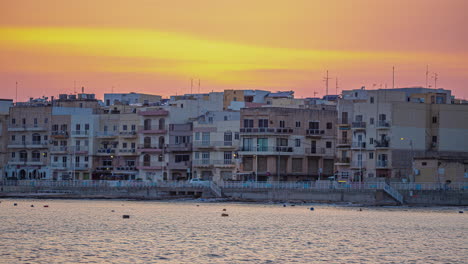 Sunset-over-the-coastline-of-gzira-in-the-central-region-of-Malta